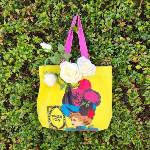 RARE Vintage Trader Joe’s Reusable Bag Fruit Lady By Special Appointment - Picture 1 of 6